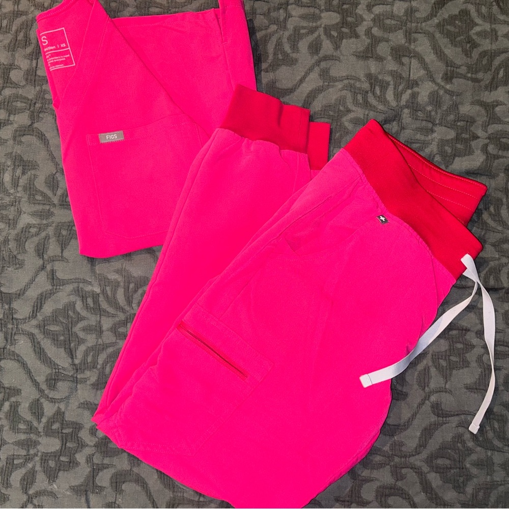 FIGS WOMEN’S SCRUBS